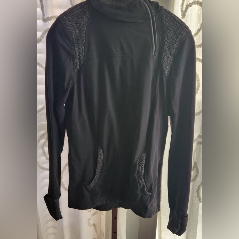 Black Long Sleeve Athletic Top
